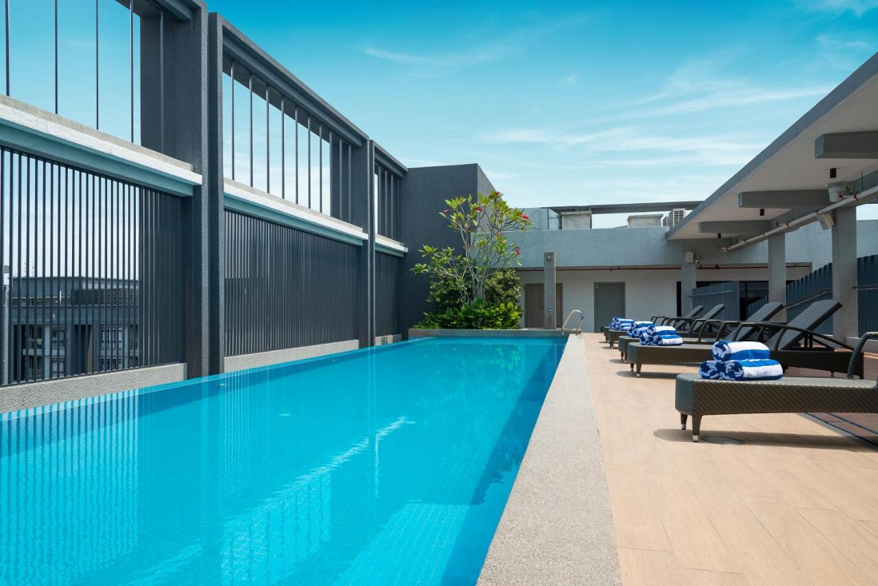 Hotel Mercure Kuala Lumpur Glenmarie 4*