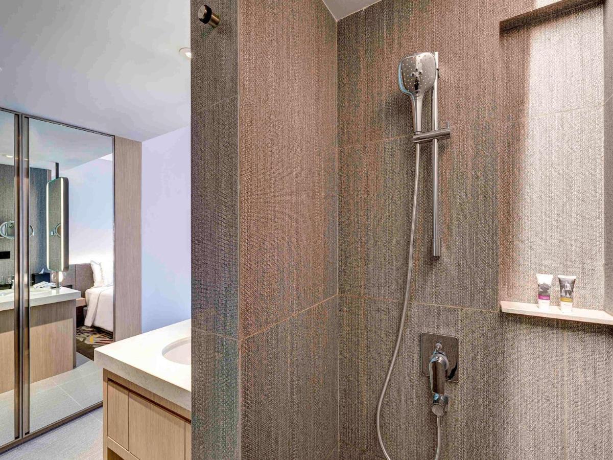 Mercure Kuala Lumpur Glenmarie 4*
